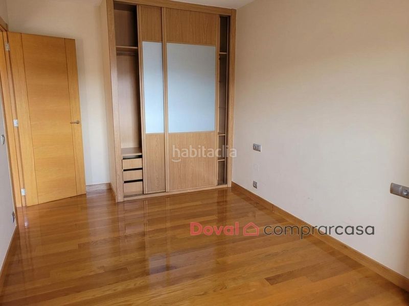 Foto 3b8c8385-e082-4985-a383-0052fdba3e3f. Appartamento con riscaldamento parcheggio in Ponteareas
