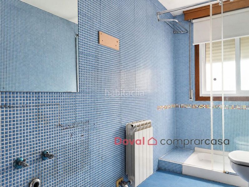 Foto 8279a1ec-98dd-415a-a15d-e2fd359bff25. Appartamento con riscaldamento parcheggio in Ponteareas