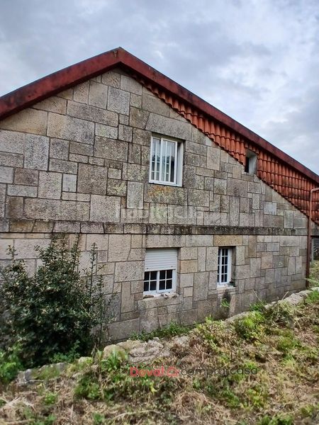 Foto 6e050256-dd16-457b-88fb-847f54206e56. Casa amb calefacció aparcament a Teis Vigo