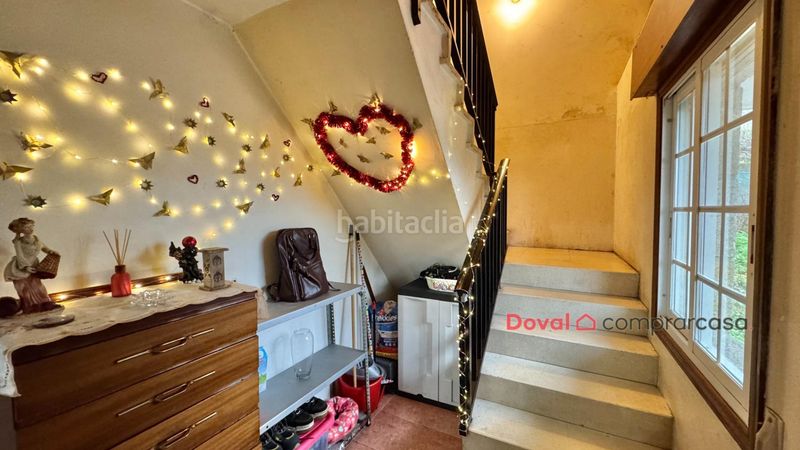 Foto 86bd88b8-75a0-48d4-bacb-7938c3cbbc86. Casa amb calefacció aparcament a Teis Vigo