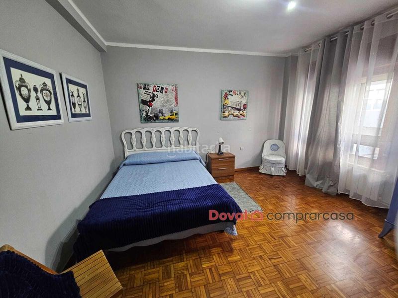 Foto 2fe8cc0c-ec2b-4aeb-8068-30434771a8d4. Casa amb calefacció aparcament a A Salgueira - O Castaño Vigo