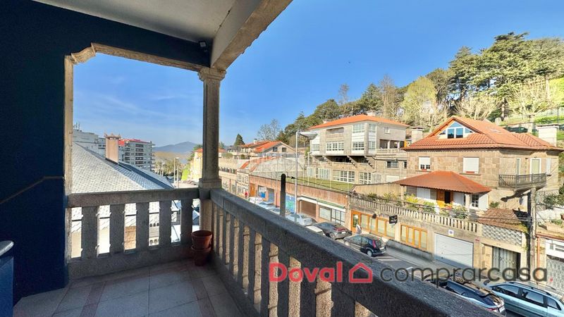 Foto b8229877-6e1c-4dd7-be43-087f939430d5. Pis amb aparcament a O Castro Vigo