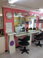 Business premise in Porriño (O). Local céntrico acondicionado para negocio de peluquería