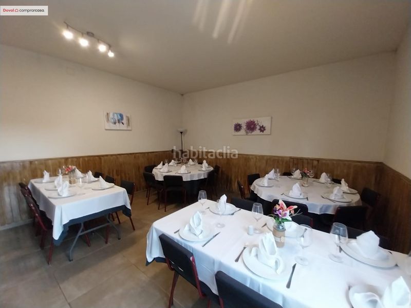 Foto cabf99e6-41af-431f-bc2c-51e292996b73. Lloguer local comercial a Tui