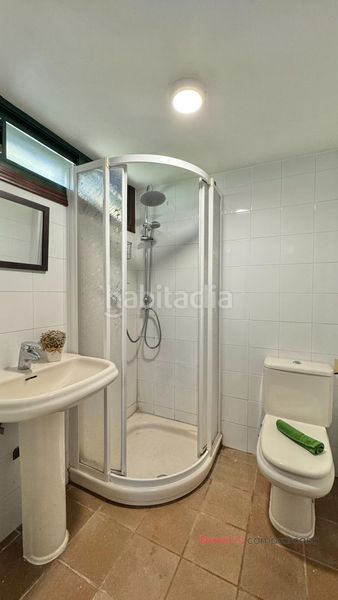 Foto 5f0a42b2-f21b-47a7-829a-b7292cfe113c. Xalet amb calefacció aparcament piscina a Coruxo - Oia - Saiáns Vigo