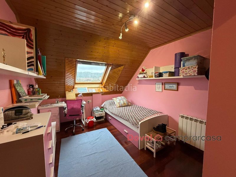 Foto f0a75c55-f83d-44e2-ab26-7d971e0e1711. Pis amb calefacció aparcament a Ponteareas