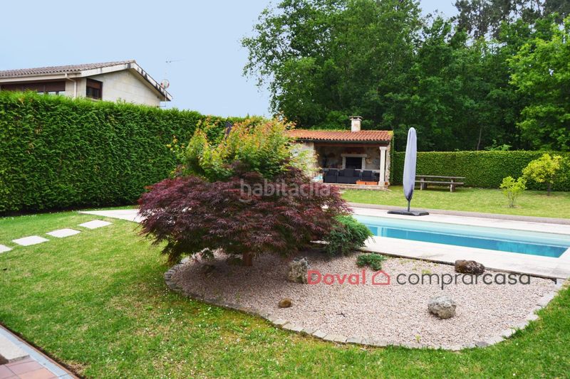 Foto 190968b1-1f66-4829-a8ba-16825d972bc6. Casa amb aparcament a Tui
