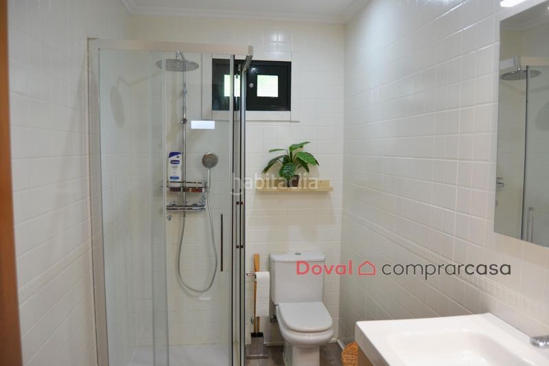 Foto 51163648-1630-4f16-99da-ada19dd63b48. Casa amb aparcament a Tui