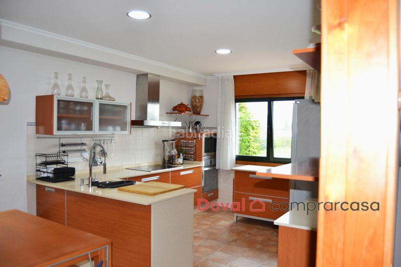Foto 5780c855-6209-4382-8771-98f425c6dc4f. Casa amb aparcament a Tui