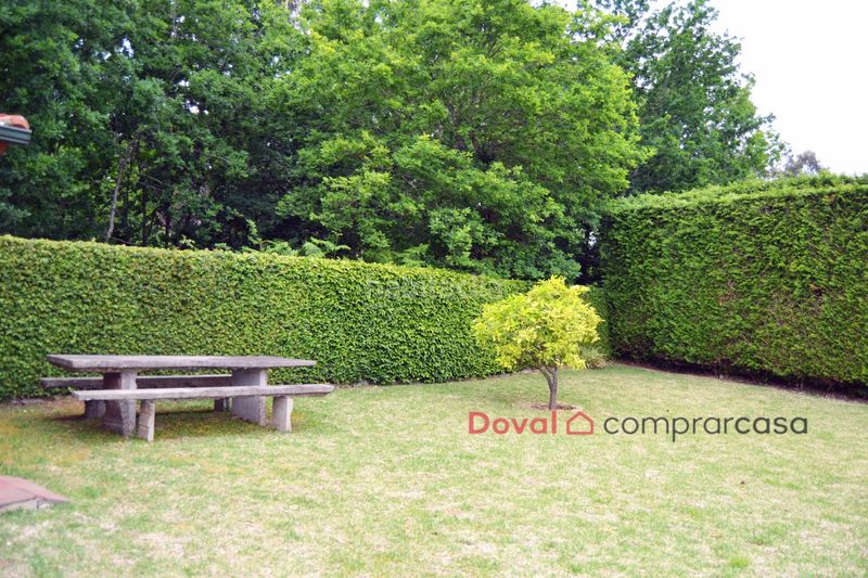 Foto 63210f19-670f-44b8-8bbf-5d93a28dcbe4. Casa amb aparcament a Tui