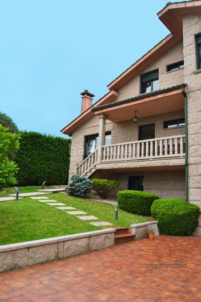 Foto bbda78bb-7efc-492e-a028-da5d1cba3bce. Casa amb aparcament a Tui