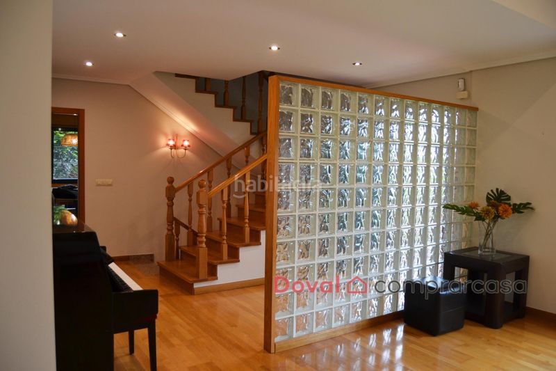 Foto e7d55778-6f94-496c-9446-e211c080735c. Casa amb aparcament a Tui