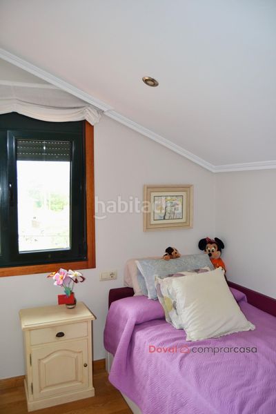 Foto e9c6e3b6-820c-476c-936f-64dd8b4dac79. Casa amb aparcament a Tui