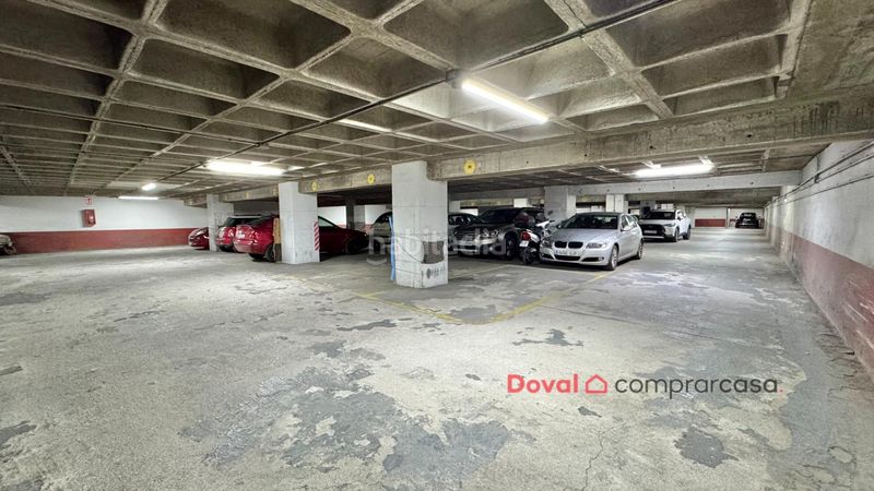 Foto 0fe603a7-552b-4cda-8e61-b2705f46a005. Pis amb calefacció aparcament a Centro - Areal Vigo