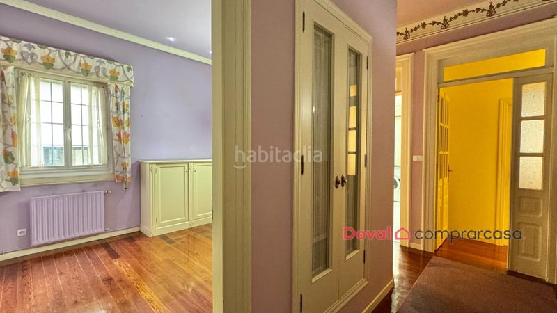 Foto e3b3b916-5498-4560-a3e7-dea8ef13ebcd. Pis amb calefacció aparcament a Centro - Areal Vigo