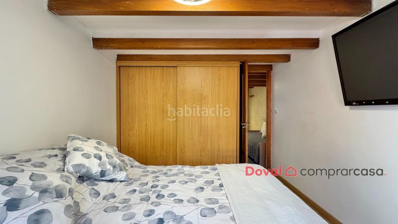 Foto 00876fd5-a5fd-4783-9449-4a715e36da05. Casa amb calefacció a Lavadores Vigo