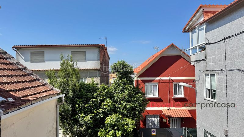 Foto 0a1e15ec-8fba-4da8-b4fe-20a0f9aa62c6. Casa amb calefacció a Lavadores Vigo