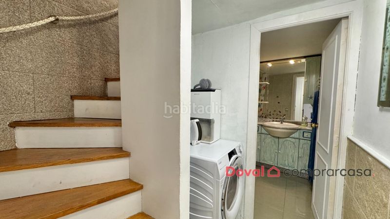 Foto 9ac5050f-d615-4234-a0f7-26b1614bef21. Casa amb calefacció a Lavadores Vigo
