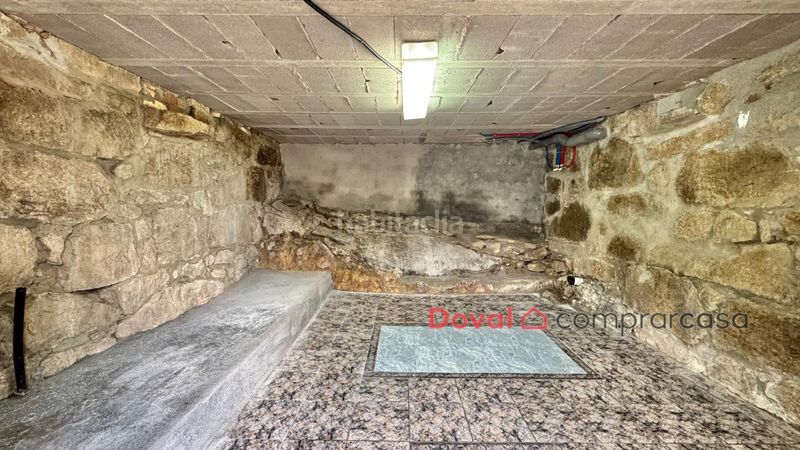 Foto 1327efe3-6bf7-45d6-808c-4b9eb8b9c46d. Casa amb aparcament a Gondomar