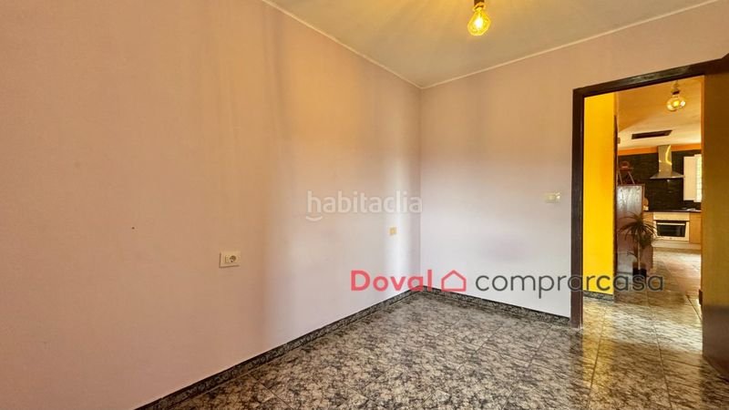 Foto 618fbad0-e800-4c35-892c-e93c489896d6. Casa amb aparcament a Gondomar