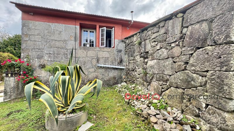 Foto acfa9c07-4ce8-43fa-9008-6ba48c2da4bb. Casa amb aparcament a Gondomar