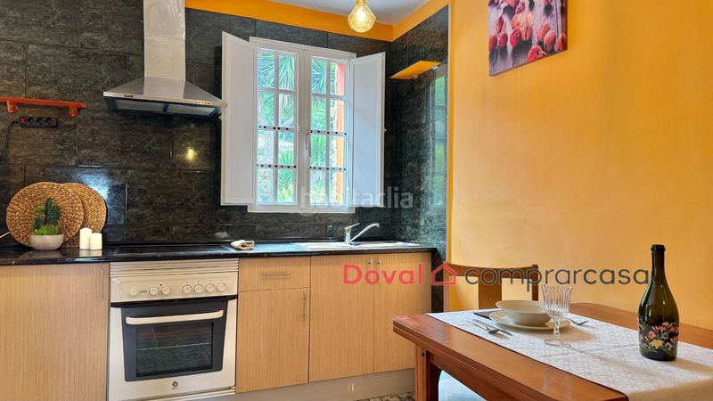 Foto c5c7bfb4-8eba-4806-a08b-513d135107f0. Casa amb aparcament a Gondomar
