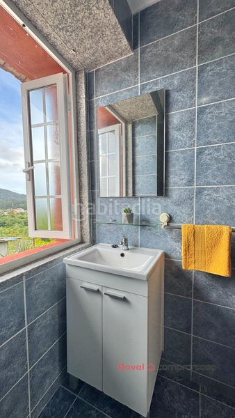 Foto e2253de3-d863-47b9-b809-fb00b6f44980. Casa amb aparcament a Gondomar
