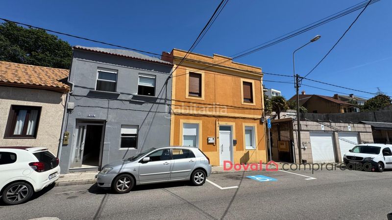 Foto 160a73d4-6680-4bc2-be44-df15ae4d00ed. Casa a Lavadores Vigo
