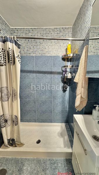 Foto 29433790-fb1d-4b3a-8ebe-bbcdbf8e7398. Casa a Lavadores Vigo