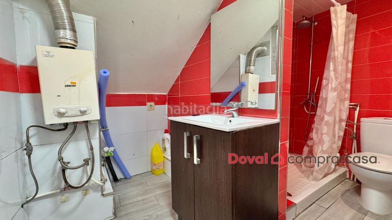Foto 50d4b68e-8528-4a2b-a861-b2323f84b688. Casa a Lavadores Vigo