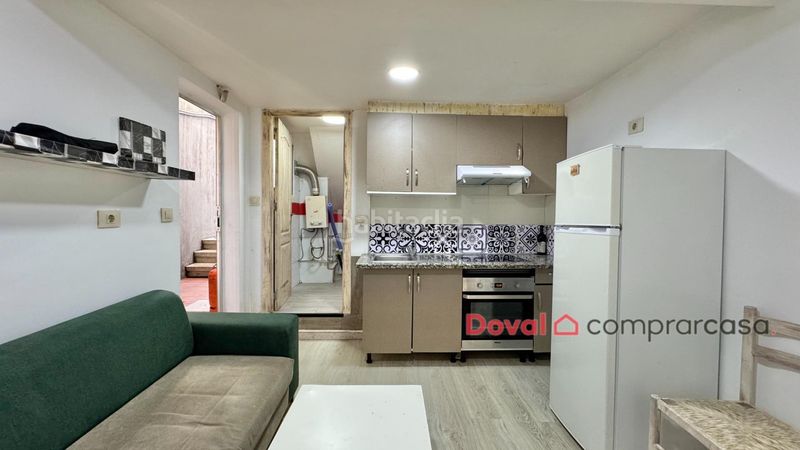 Foto b423d17d-9a98-476f-80f8-83cdc675b031. Casa a Lavadores Vigo