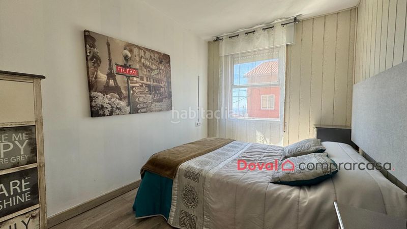 Foto d618abcd-27bc-4d85-9a01-6ddca8bb43e6. Casa a Lavadores Vigo
