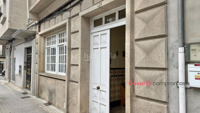 Foto 1211a258-6a93-48ab-bf75-ed34d9595b1c. Casa a conde vallellano 12 a Carballiño (O)