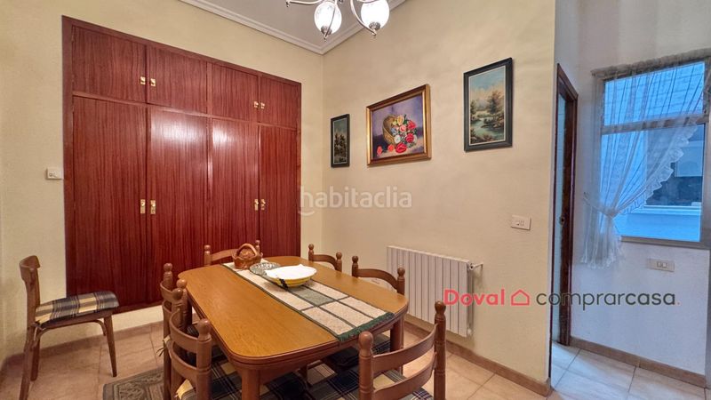 Foto a87d1cd7-52d3-4be4-b2c9-a1869f3a016e. Casa a conde vallellano 12 a Carballiño (O)