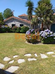 Lloguer Casa a Panxón. Alquiler vacacional de casa en nigrán  enfrente  de la playa de