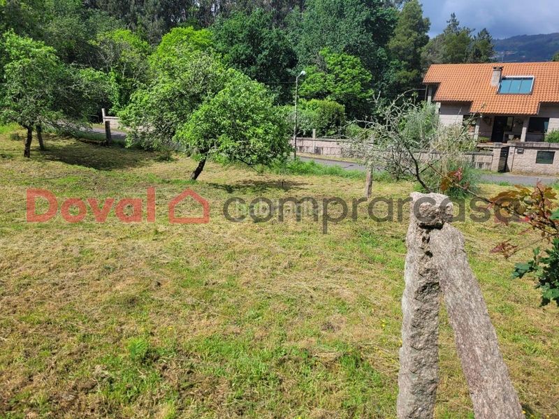 Foto 8c1cbfc6-4ed0-44b0-bedd-e40ae717fc58. Terreny residencial a Mos