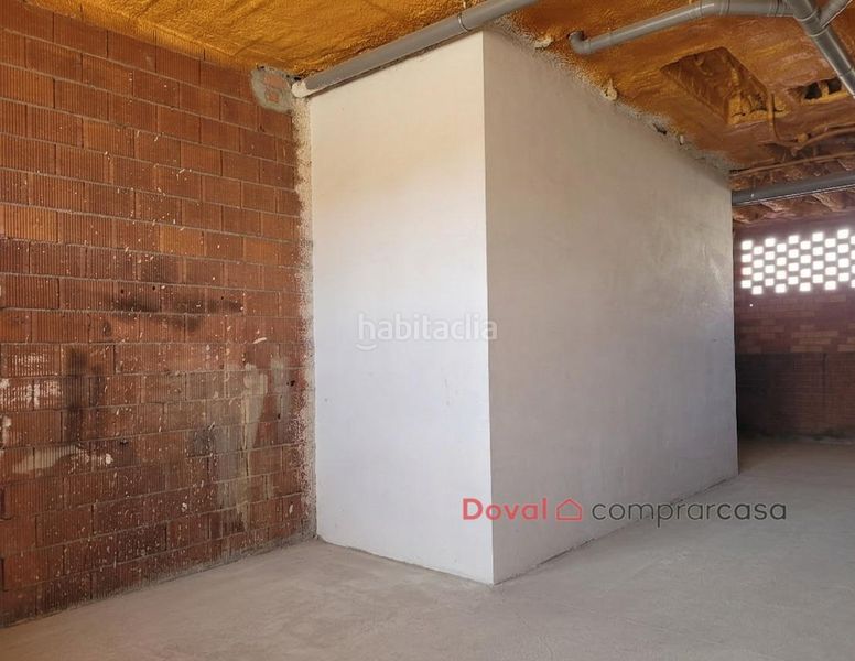 Foto ba382719-3570-4684-99d1-49eb1b6e6452. Local commercial dans Porriño (O)