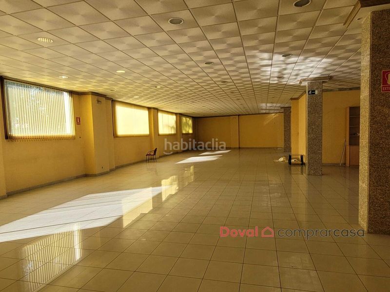 Foto 661f3032-62e1-4f59-be7b-ba22795e9bdd. Lloguer local comercial a Tui