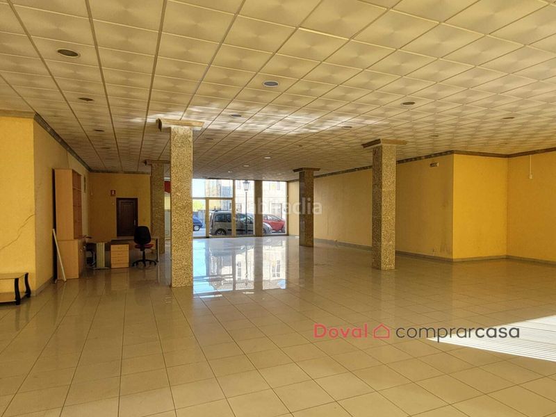 Foto c4dfae4d-99cf-41a7-a615-b031955d7997. Lloguer local comercial a Tui