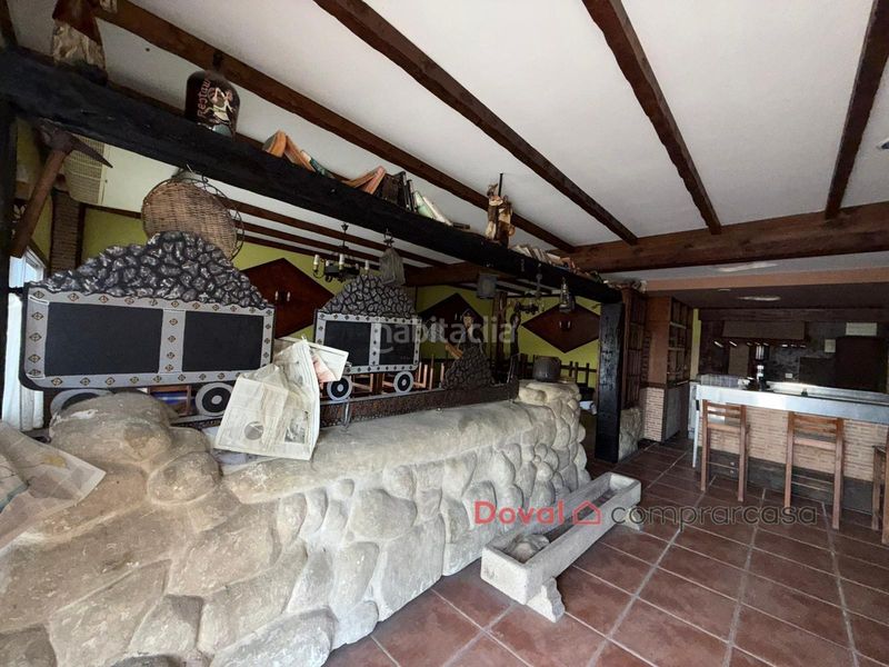 Foto 1fc9b969-b928-4706-8f25-c024e081d454. Lloguer local comercial a Tui