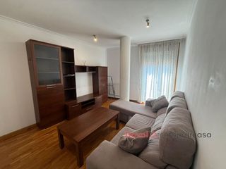 Rent Flat in Porriño (O). Apartamento amueblado de 1 dormitorio con garaje y trastero en o