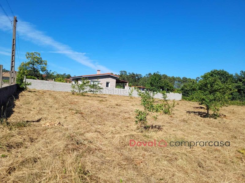 Foto 2b0fd978-2d58-4fa5-afdc-9e3f58db9bcd. Terreny residencial a Tomiño