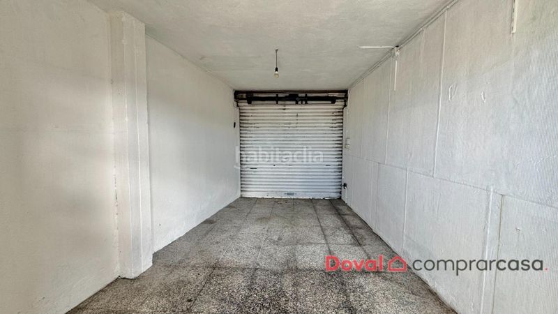 Foto b26dab83-6978-4a0d-a4bd-ff66160bc582. Casa amb calefacció aparcament a Lavadores Vigo