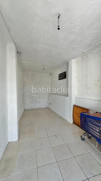 Foto c741bdf7-4b74-4ad0-82d3-dab6d51eb5af. Casa amb calefacció aparcament a Lavadores Vigo