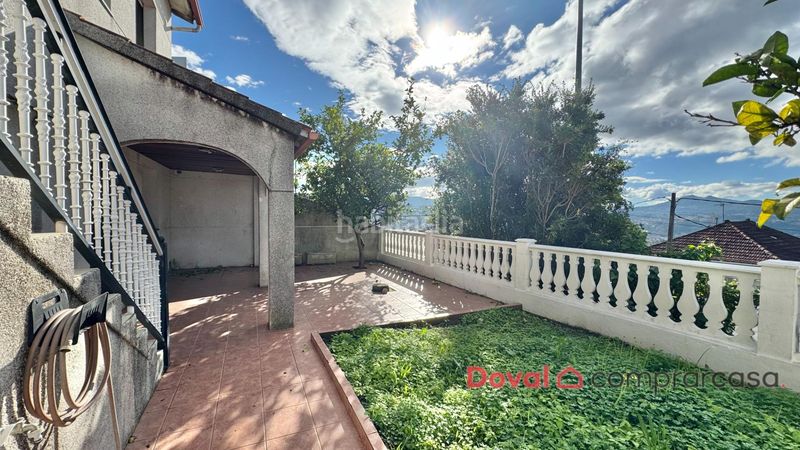 Foto f3873336-77e6-49fa-a8f3-64a8b26db87c. Casa a pardavila 63 a Lavadores Vigo