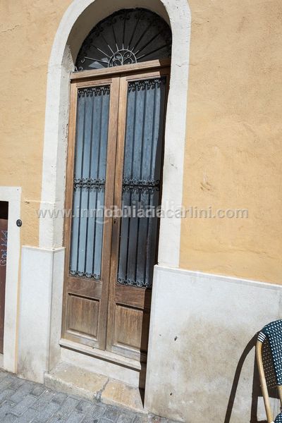 Foto c6ff97f6-5c9e-4246-a6ea-802aeb133e0b. Àtic a La Missió Palma de Mallorca