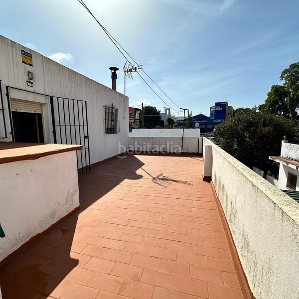 Foto 64b5e529-53c7-471a-a8e2-6b08e02788ab. Casa amb aparcament a La Granja - La Colina - Los Pastores Algeciras