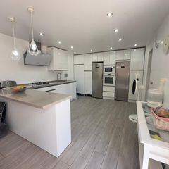 Etagenwohnung in El Zabal-Santa Margarita. Magnífico bajo reformado con piscina y amplias zonas exteriores.