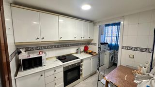 Appartement à San Pedro-Gabriel Miró-María Guerrero. Luminoso piso con garaje en zona maría guerrero