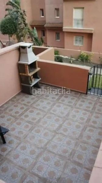 Foto 5a99e335-f592-4554-8cc3-a2e6a6ca3d9e. Apartament amb piscina a El Castillo Manilva